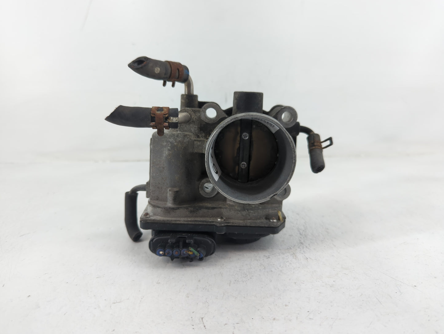 2006-2008 Toyota Rav4 Throttle Body P/N:22030-28070 Fits Fits 2006 2007 2008 2009 2010 2011 2012 2013 2014 2015 OEM Used Aut
