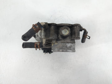 2006-2008 Toyota Rav4 Throttle Body P/N:22030-28070 Fits Fits 2006 2007 2008 2009 2010 2011 2012 2013 2014 2015 OEM Used Auto Parts