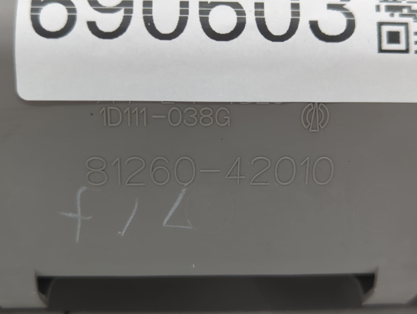 2006-2008 Toyota Rav4 Overhead Roof Console 690603 - Oemusedautoparts1.com
