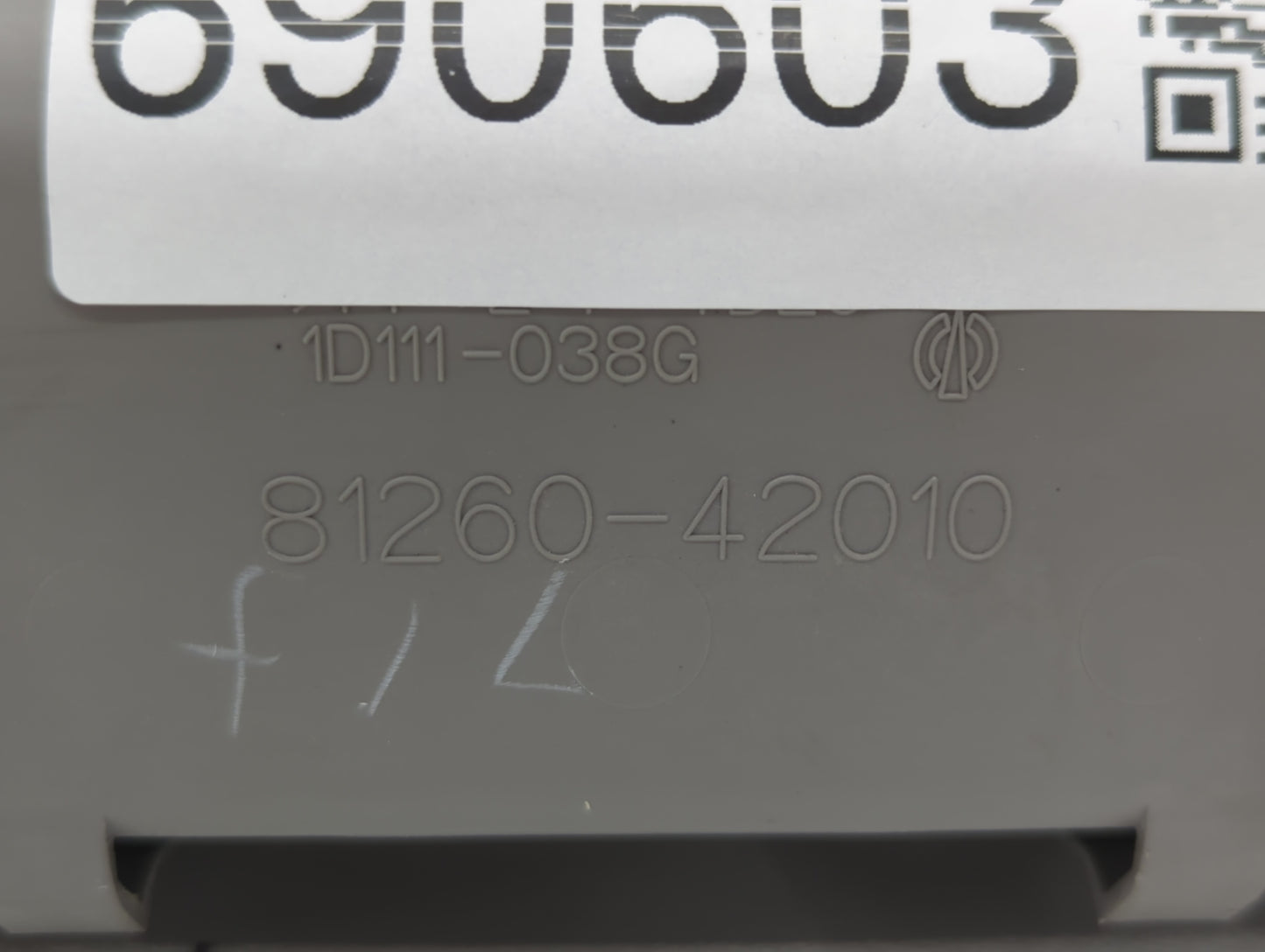 2006-2008 Toyota Rav4 Overhead Roof Console 690603 - Oemusedautoparts1.com