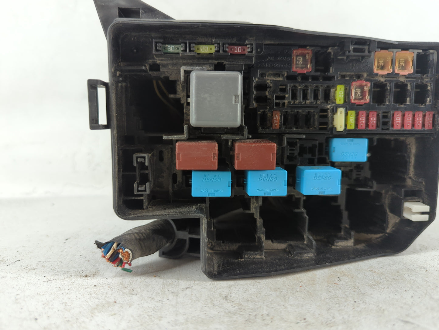 2006-2012 Toyota Rav4 Fusebox Fuse Box Panel Relay Module P/N:82662-42190 Fits Fits 2006 2007 2008 2009 2010 2011 2012 OEM U