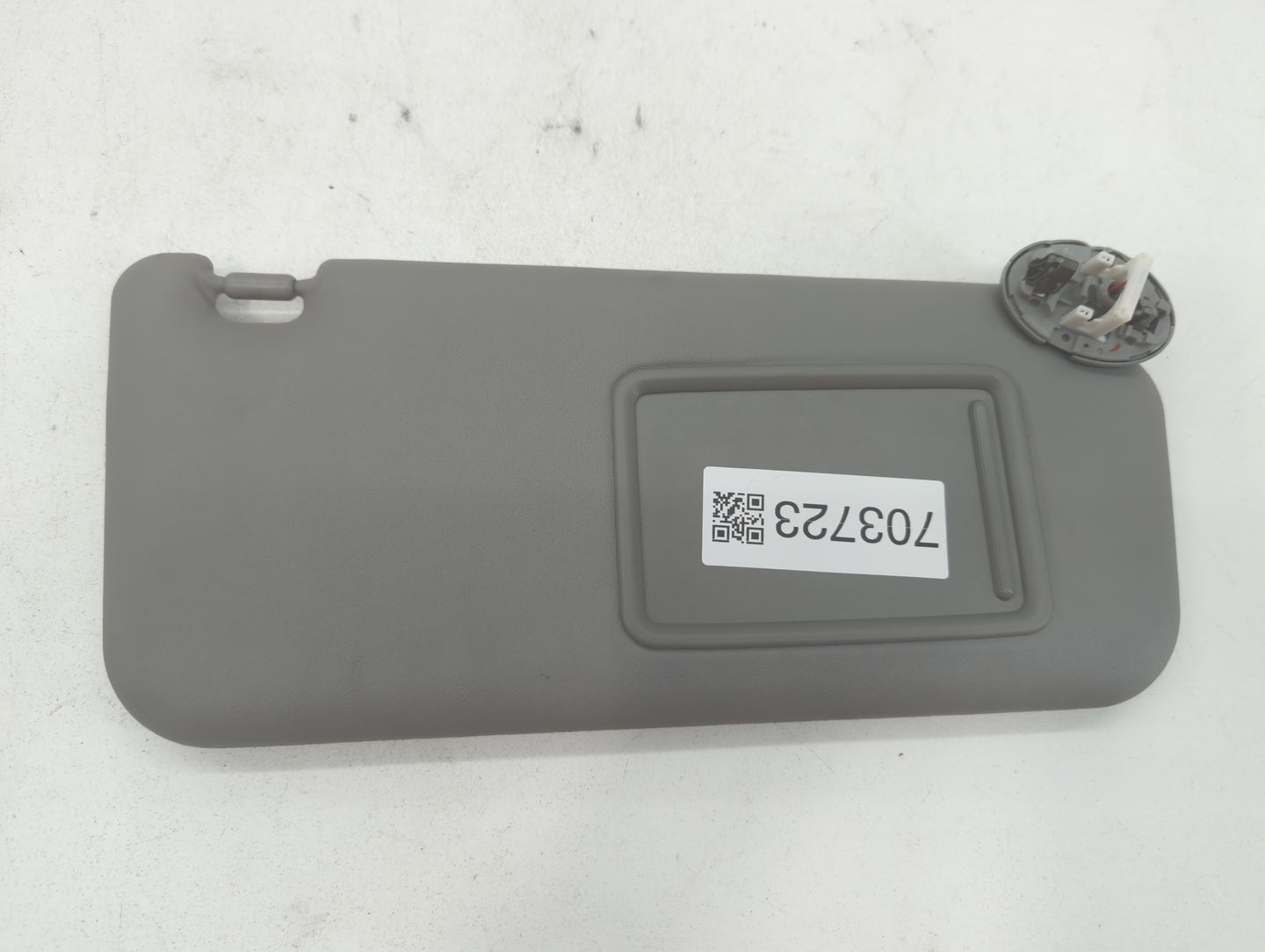 2006-2009 Toyota Rav4 Sun Visor Shade Replacement Passenger Right Mirror Fits Fits 2006 2007 2008 2009 OEM Used Auto Parts -