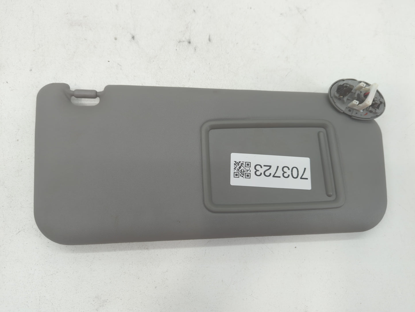 2006-2009 Toyota Rav4 Sun Visor Shade Replacement Passenger Right Mirror Fits Fits 2006 2007 2008 2009 OEM Used Auto Parts -