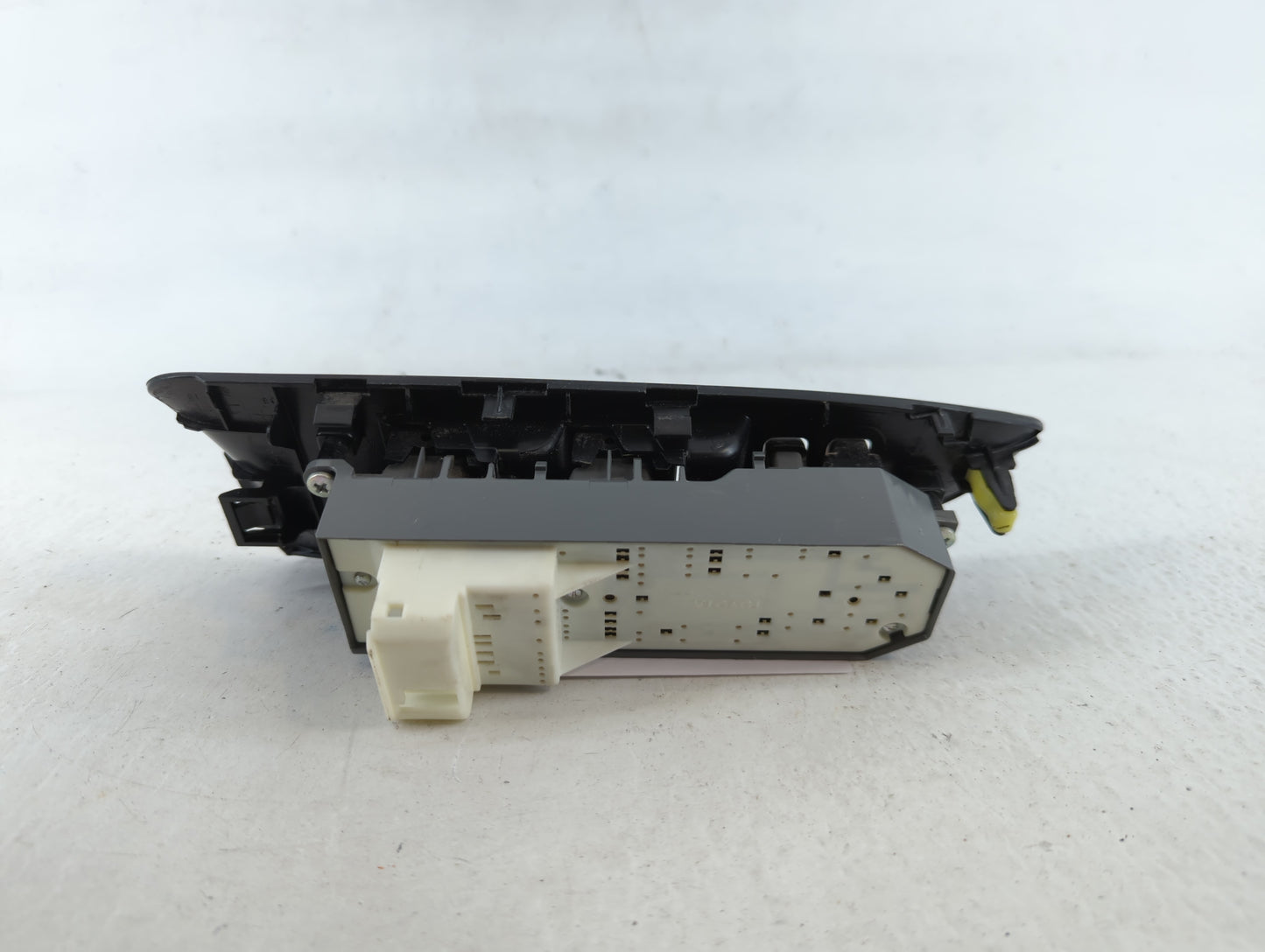2006-2012 Toyota Rav4 Master Power Window Switch Replacement Driver Side Left P/N:74232-42070 Fits OEM Used Auto Parts - Oem