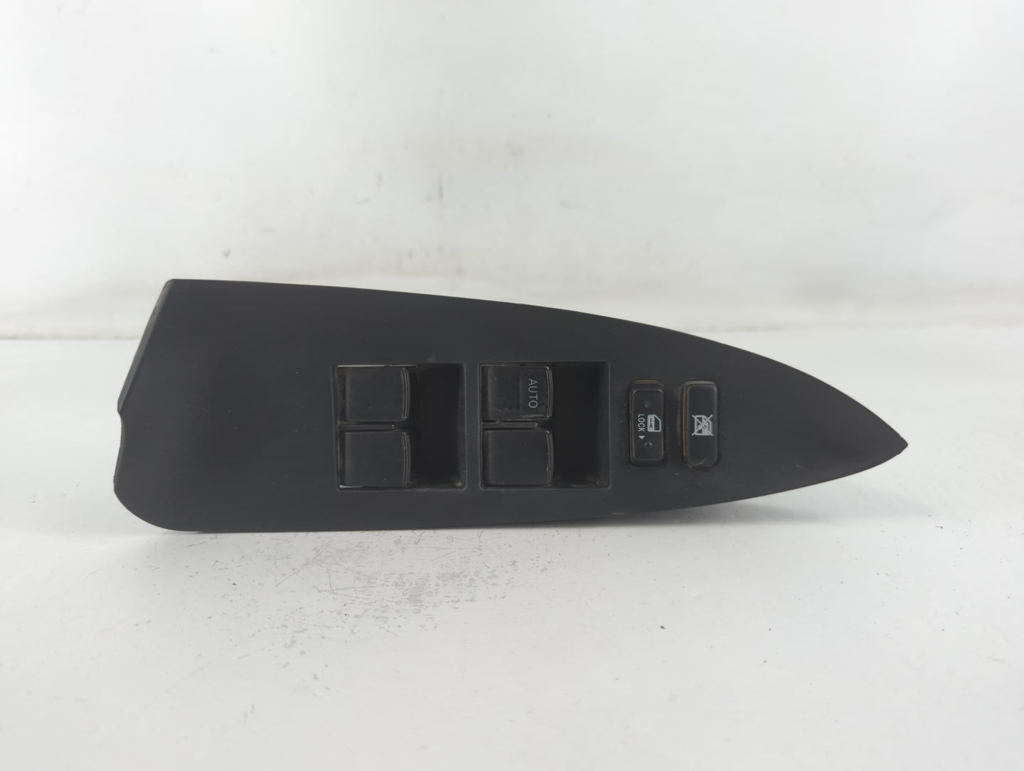 2006-2012 Toyota Rav4 Master Power Window Switch Replacement Driver Side Left P/N:835-2R77 Fits OEM Used Auto Parts - Oemuse