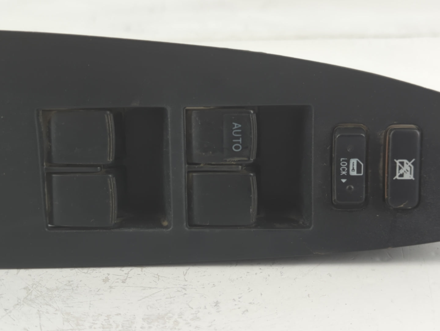 2006-2012 Toyota Rav4 Master Power Window Switch Replacement Driver Side Left P/N:835-2R77 Fits OEM Used Auto Parts - Oemuse