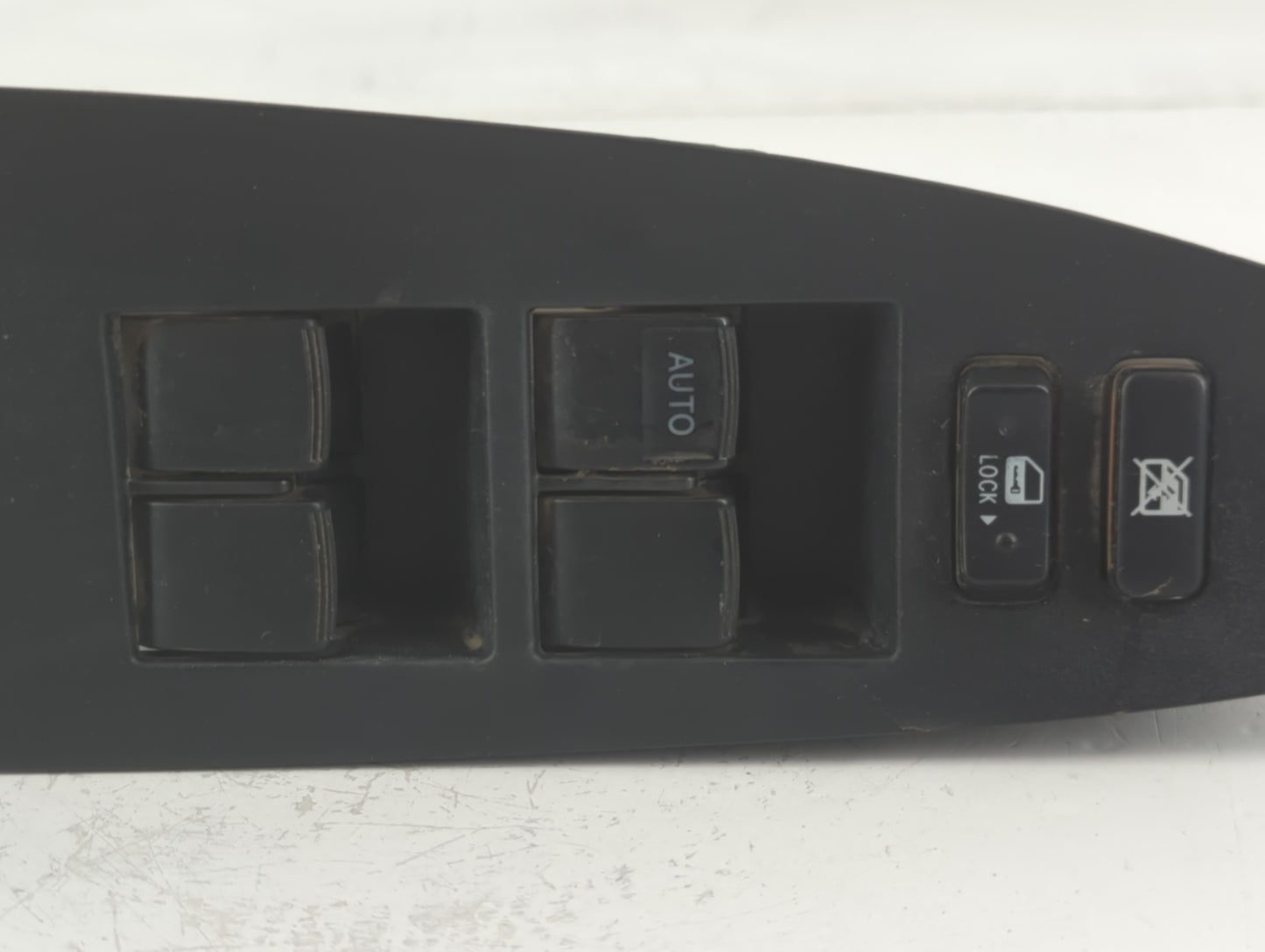 2006-2012 Toyota Rav4 Master Power Window Switch Replacement Driver Side Left P/N:835-2R77 Fits OEM Used Auto Parts - Oemuse