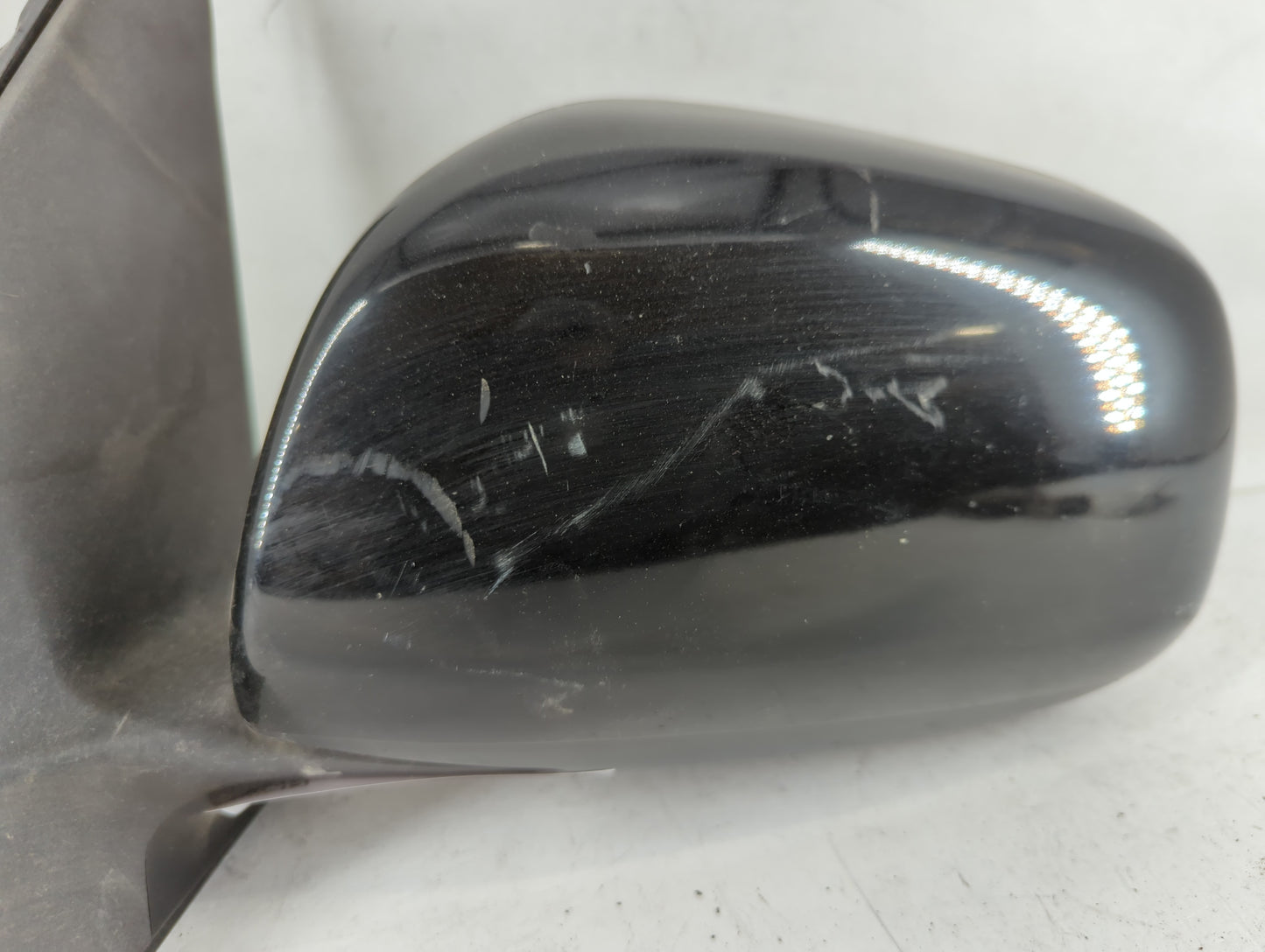 2006-2008 Toyota Rav4 Driver Side View Mirror - Left Door Mirror OEM Used - Oemusedautoparts1.com