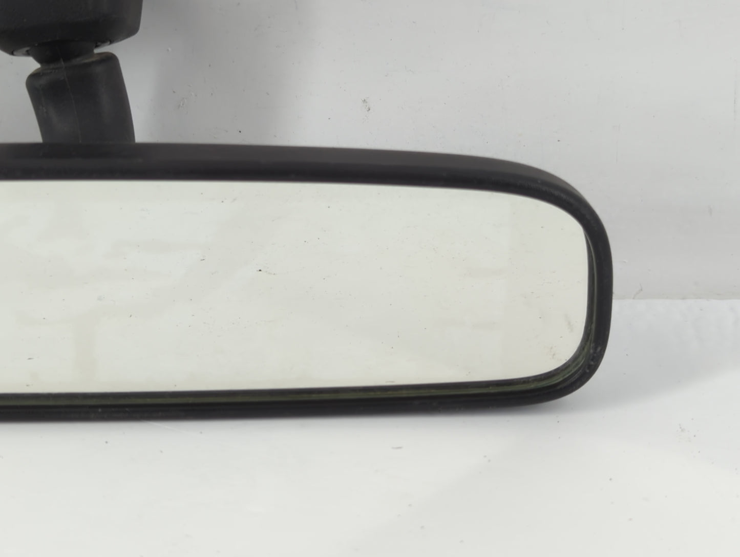 2004-2015 Toyota Rav4 Interior Rear View Mirror Replacement OEM P/N:E4012197 E4022197 Fits OEM Used Auto Parts - Oemusedauto
