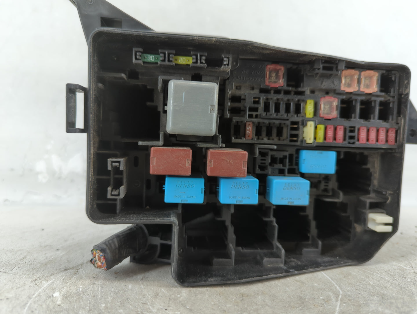2006-2012 Toyota Rav4 Fusebox Fuse Box Panel Relay Module P/N:82662-42190 Fits Fits 2006 2007 2008 2009 2010 2011 2012 OEM U