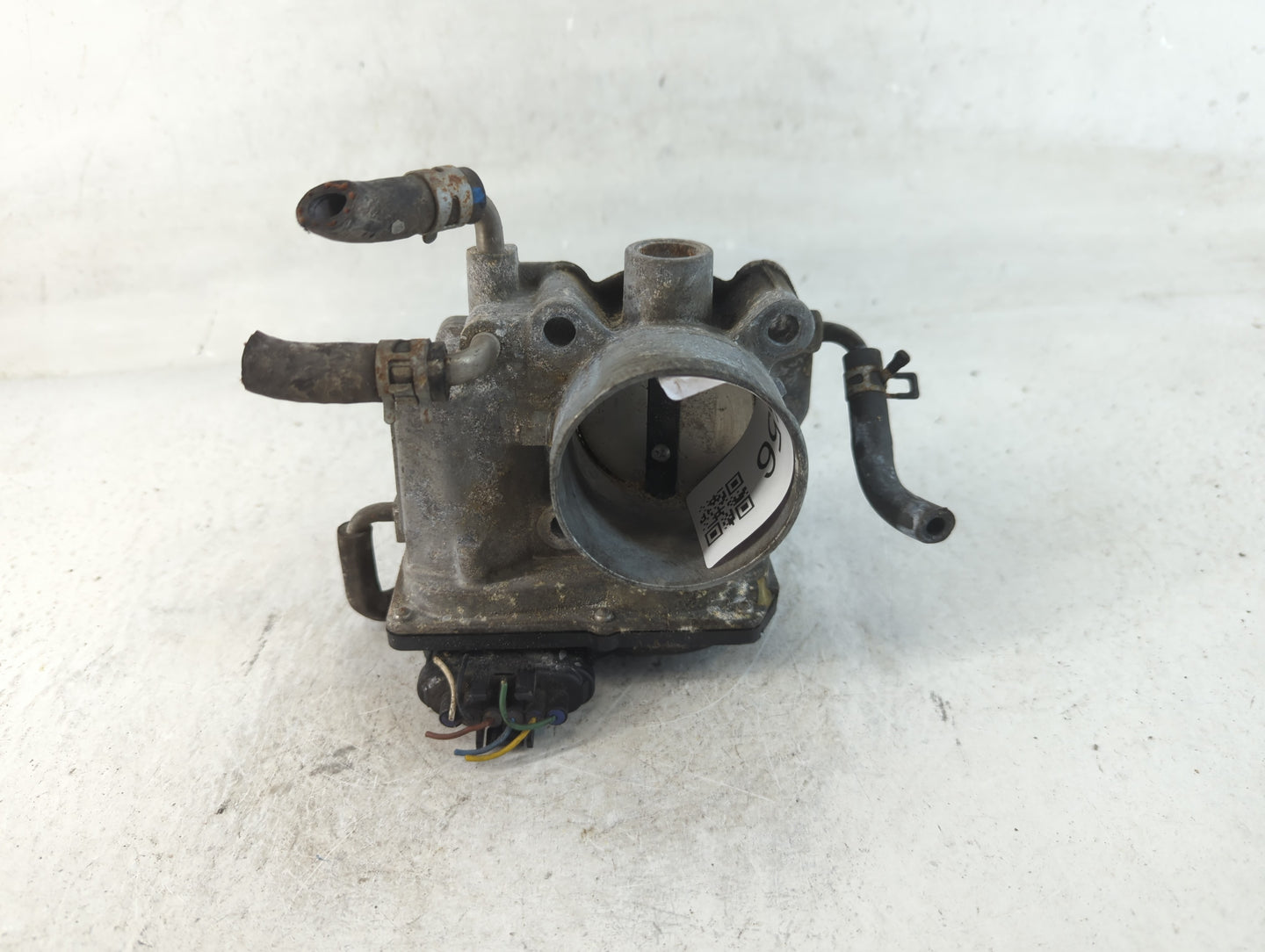 2006-2008 Toyota Rav4 Throttle Body P/N:22030-28070 Fits Fits 2006 2007 2008 2009 2010 2011 2012 2013 2014 2015 OEM Used Aut