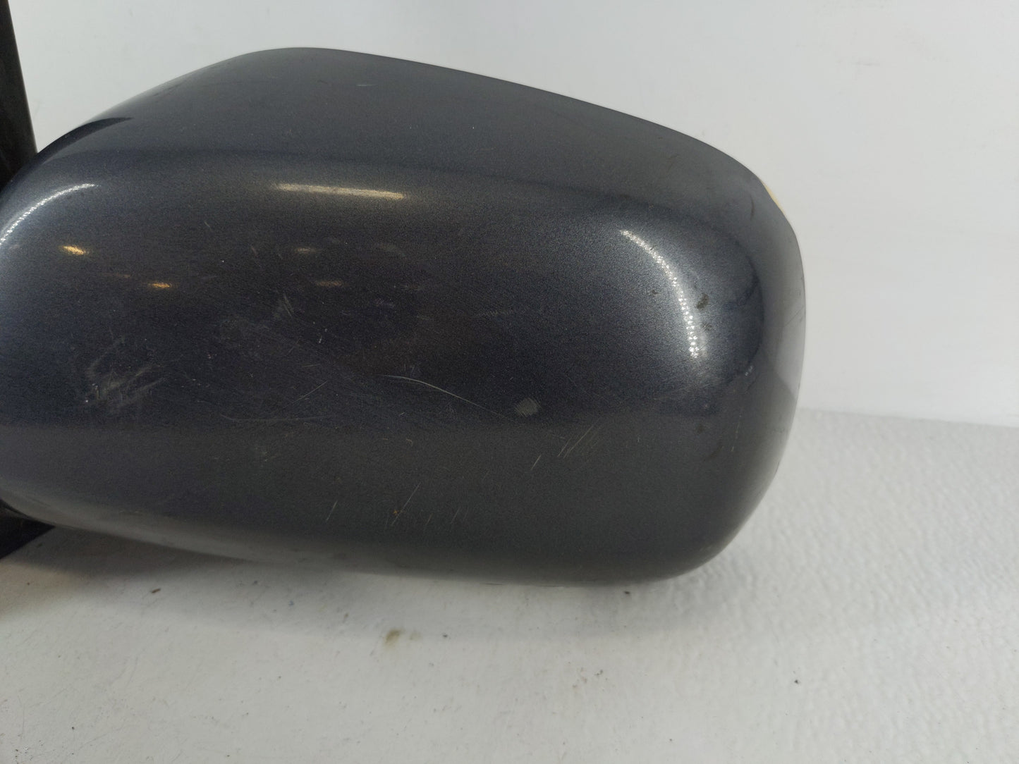2004-2010 Toyota Sienna Driver Side View Mirror - Left Door Mirror OEM Used - Oemusedautoparts1.com