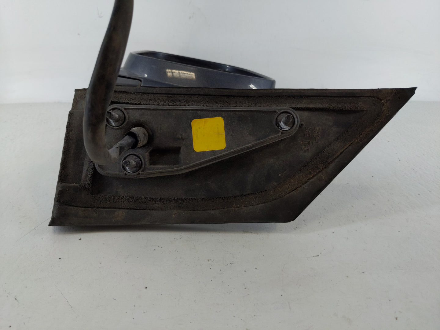 2004-2010 Toyota Sienna Driver Side View Mirror - Left Door Mirror OEM Used - Oemusedautoparts1.com