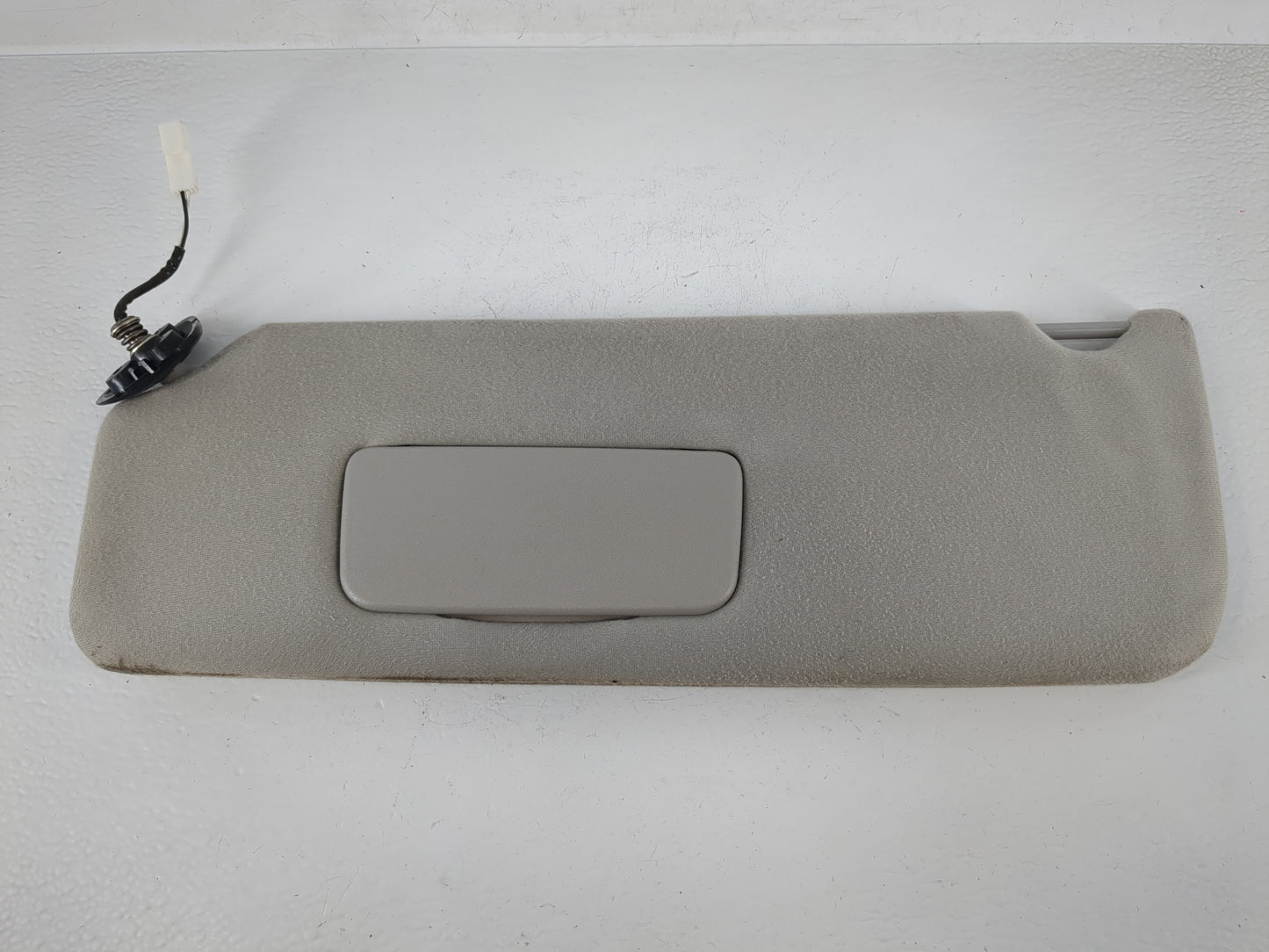 2005-2010 Toyota Sienna Sun Visor Shade Replacement Driver Left Mirror Fits Fits 2005 2006 2007 2008 2009 2010 OEM Used Auto