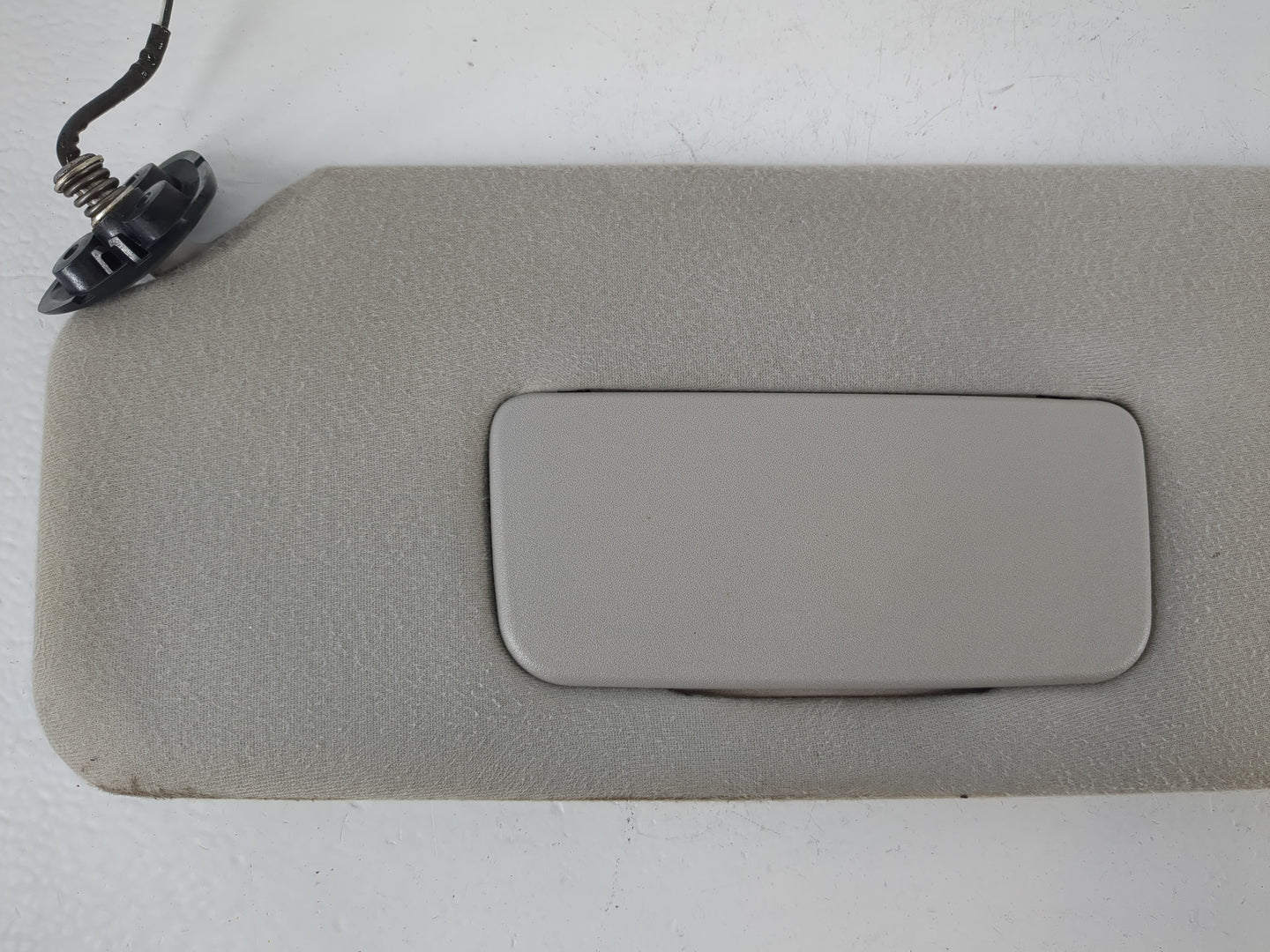 2005-2010 Toyota Sienna Sun Visor Shade Replacement Driver Left Mirror Fits Fits 2005 2006 2007 2008 2009 2010 OEM Used Auto