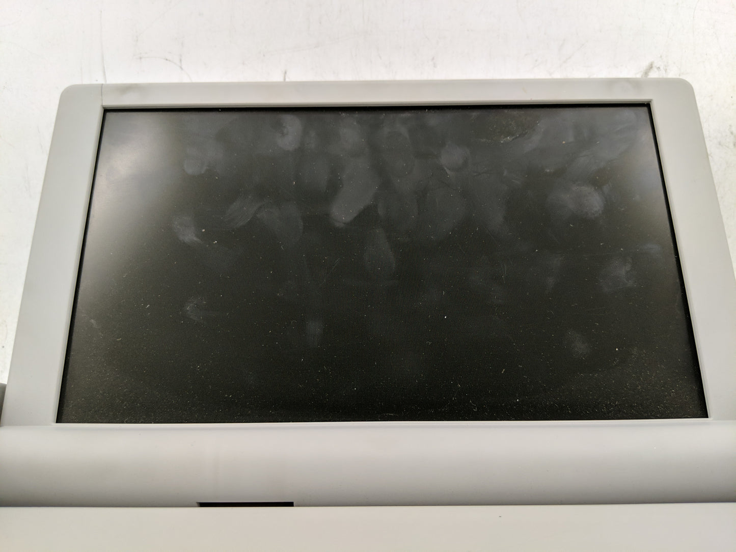 2006-2010 Toyota Sienna Information Display Screen - Oemusedautoparts1.com