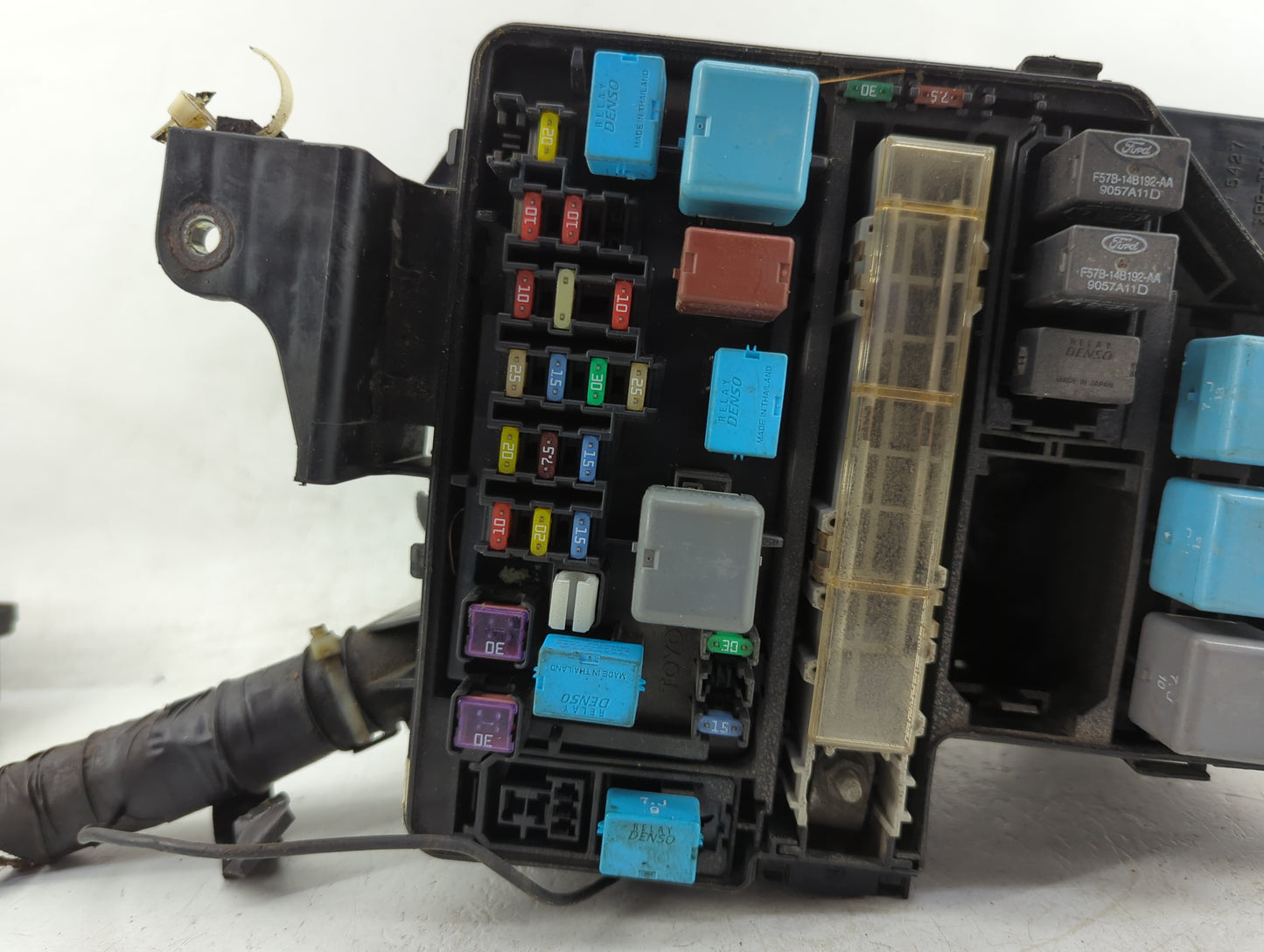 2007 Toyota Sienna Fusebox Fuse Box Panel Relay Module P/N:7154-8434 Fits OEM Used Auto Parts - Oemusedautoparts1.com