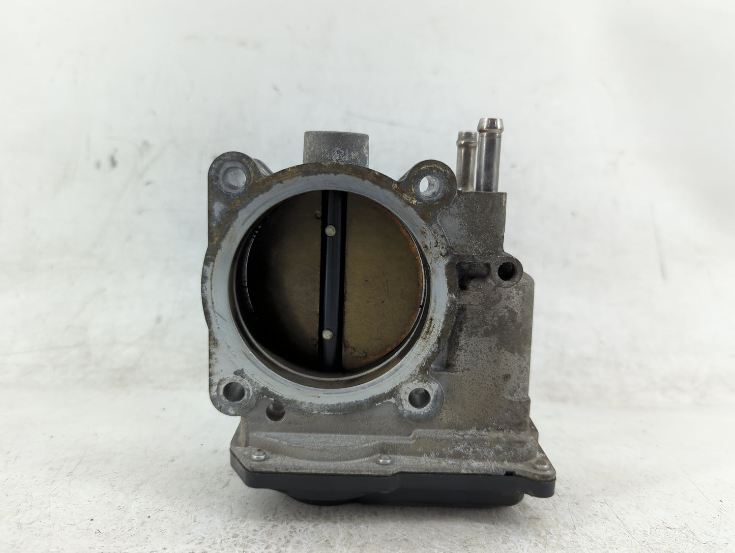 2007-2016 Toyota Sienna Throttle Body P/N:22030-0P050 Fits OEM Used Auto Parts - Oemusedautoparts1.com
