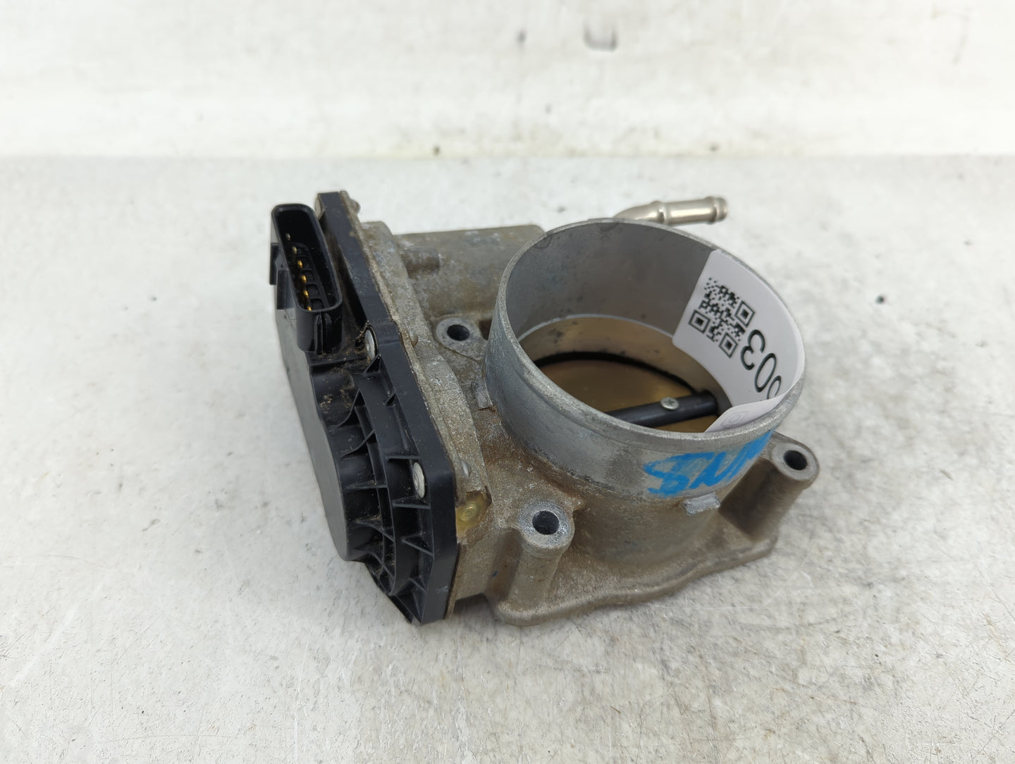 2007-2016 Toyota Sienna Throttle Body P/N:220300A020 Fits OEM Used Auto Parts - Oemusedautoparts1.com