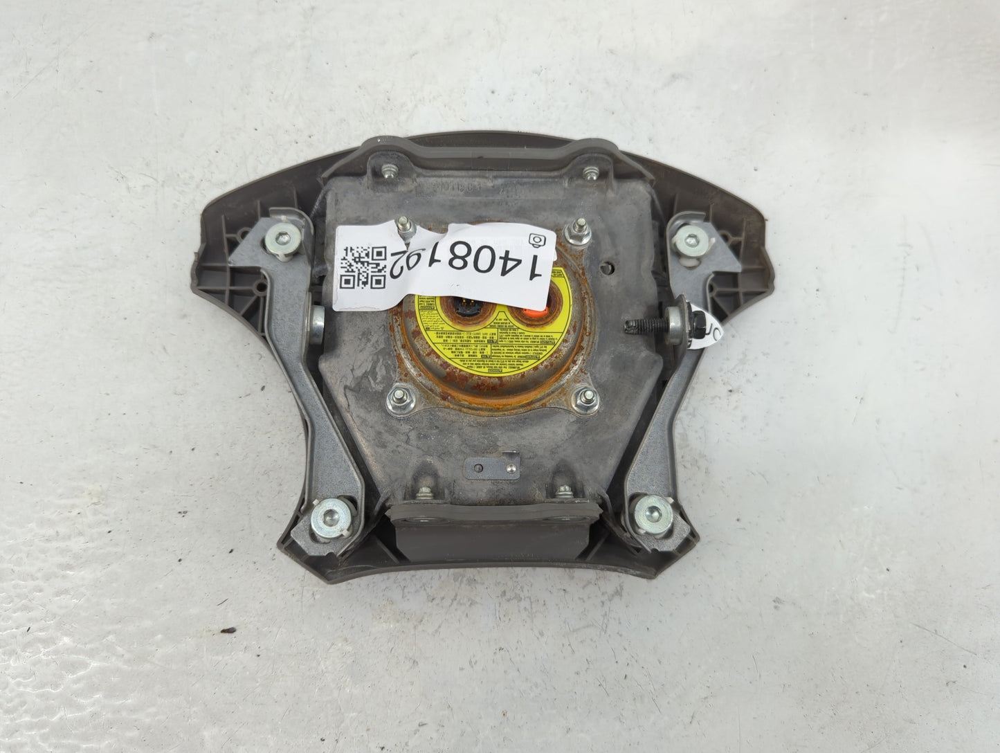 2004-2010 Toyota Sienna Air Bag Driver Left Steering Wheel Mounted Fits Fits 2004 2005 2006 2007 2008 2009 2010 OEM Used Aut