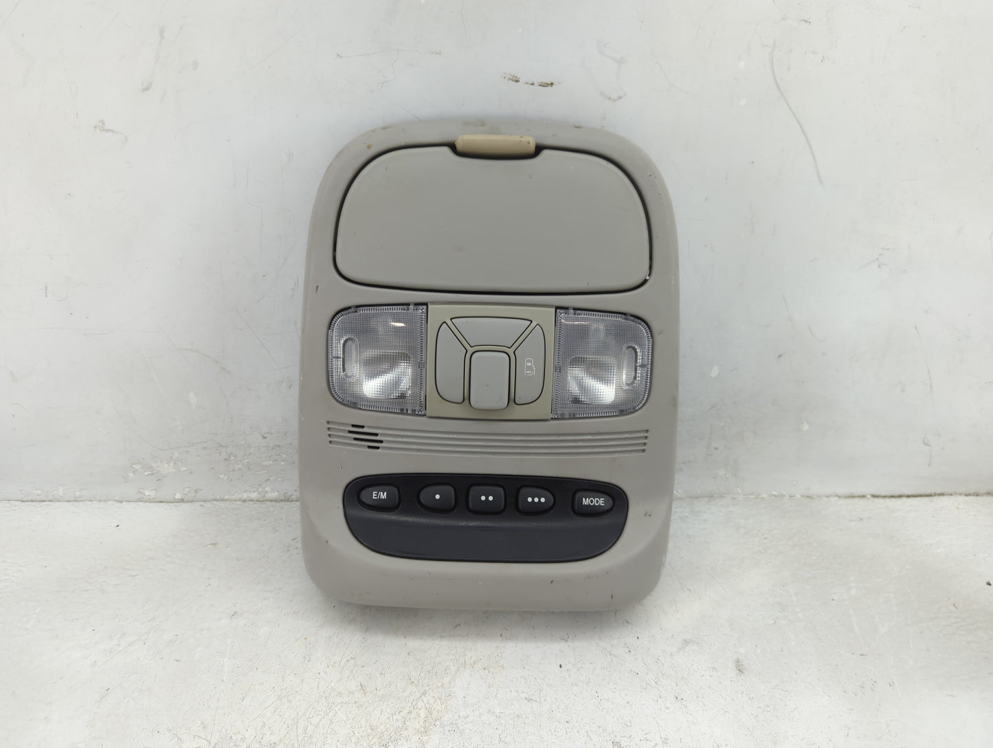 2007 Toyota Sienna Overhead Roof Console - Oemusedautoparts1.com