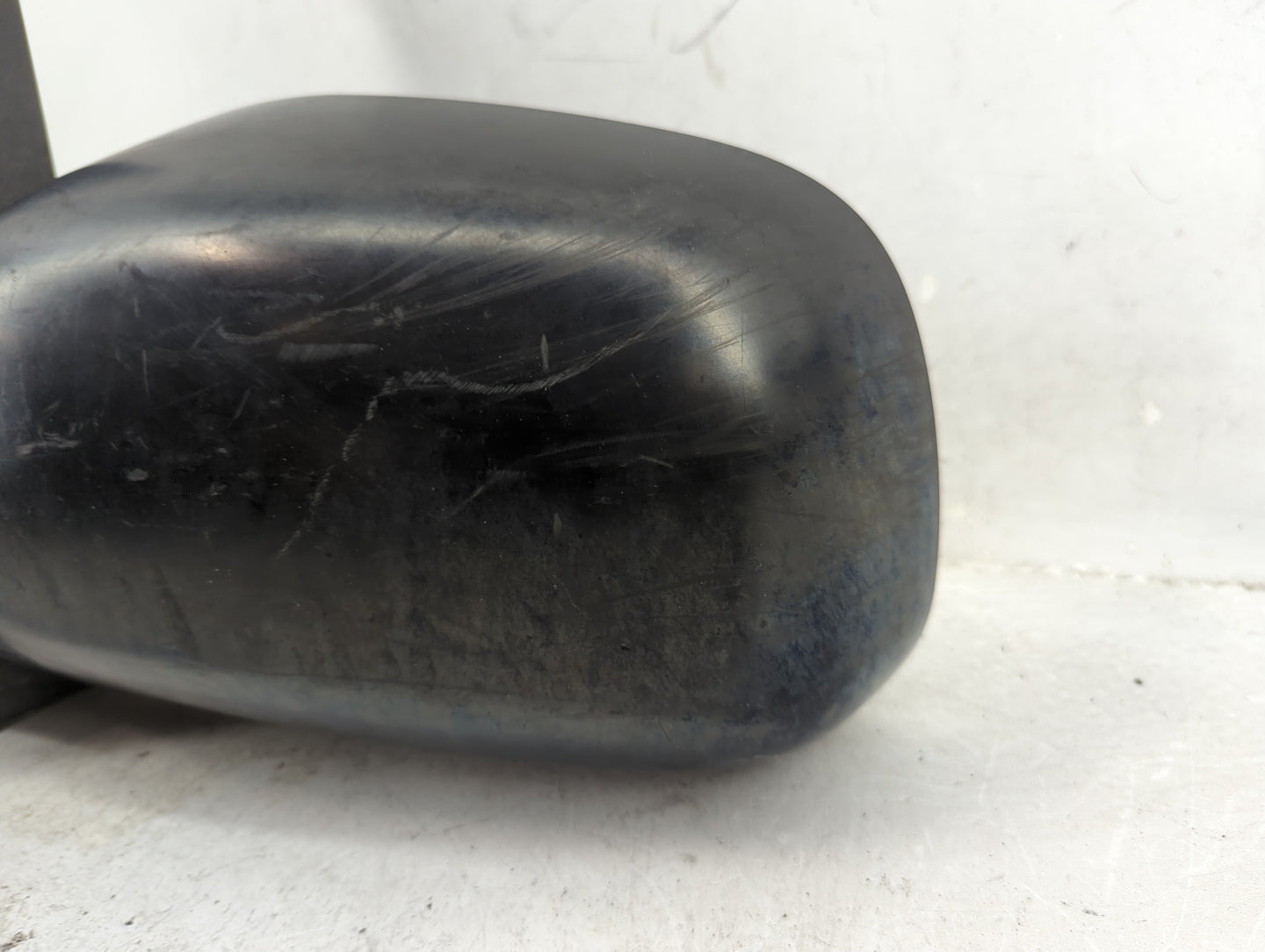2004-2010 Toyota Sienna Driver Side View Mirror - Left Door Mirror OEM Used - Oemusedautoparts1.com