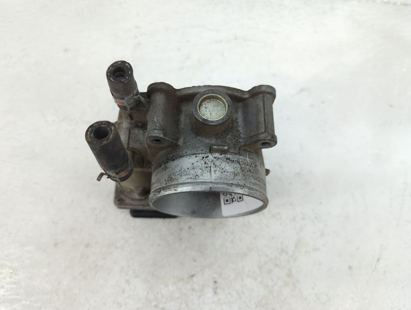 2007-2016 Toyota Sienna Throttle Body P/N:22030-0P050 Fits OEM Used Auto Parts - Oemusedautoparts1.com