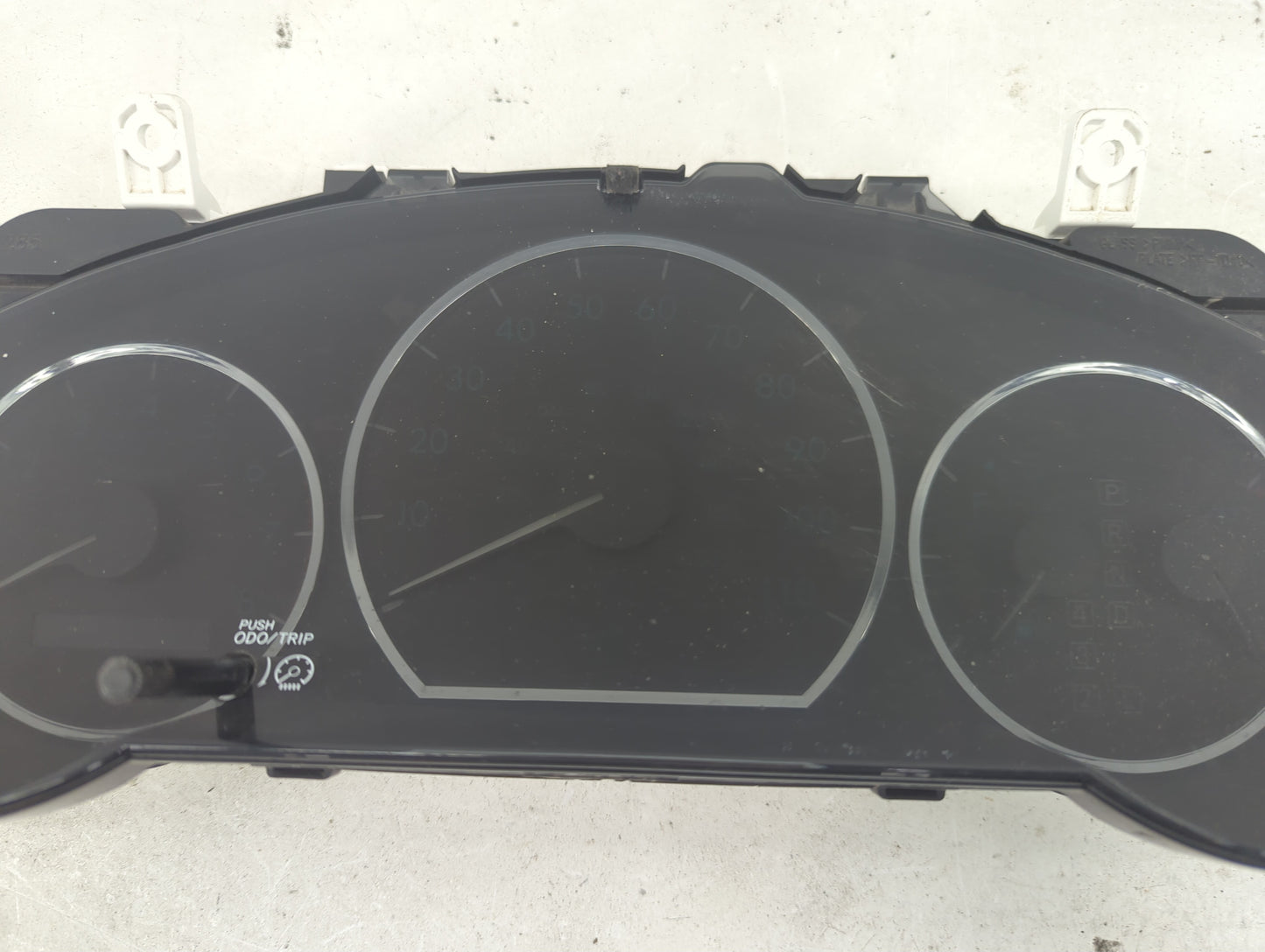 2007 Toyota Sienna Instrument Cluster Speedometer Gauges P/N:83800-08240-00 Fits OEM Used Auto Parts - Oemusedautoparts1.com