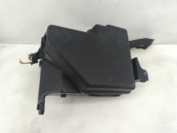 2007 Toyota Sienna Fusebox Fuse Box Panel Relay Module P/N:7154-8434 Fits OEM Used Auto Parts - Oemusedautoparts1.com