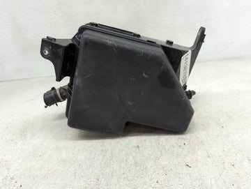 2007 Toyota Sienna Fusebox Fuse Box Panel Relay Module Fits OEM Used Auto Parts - Oemusedautoparts1.com
