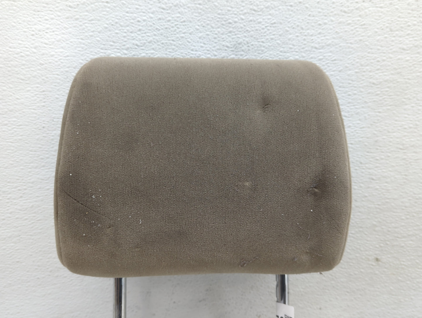 2006-2008 Toyota Sienna Headrest Head Rest Rear Center Seat Fits Fits 2006 2007 2008 OEM Used Auto Parts - Oemusedautoparts1