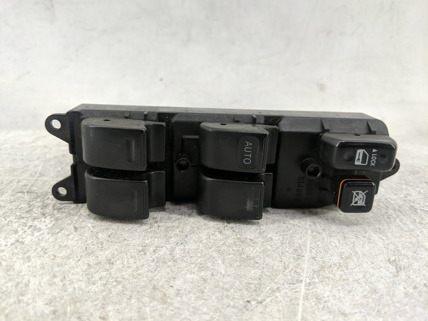 2004-2010 Toyota Sienna Master Power Window Switch Replacement Driver Side Left P/N:514803 Fits OEM Used Auto Parts - Oemuse