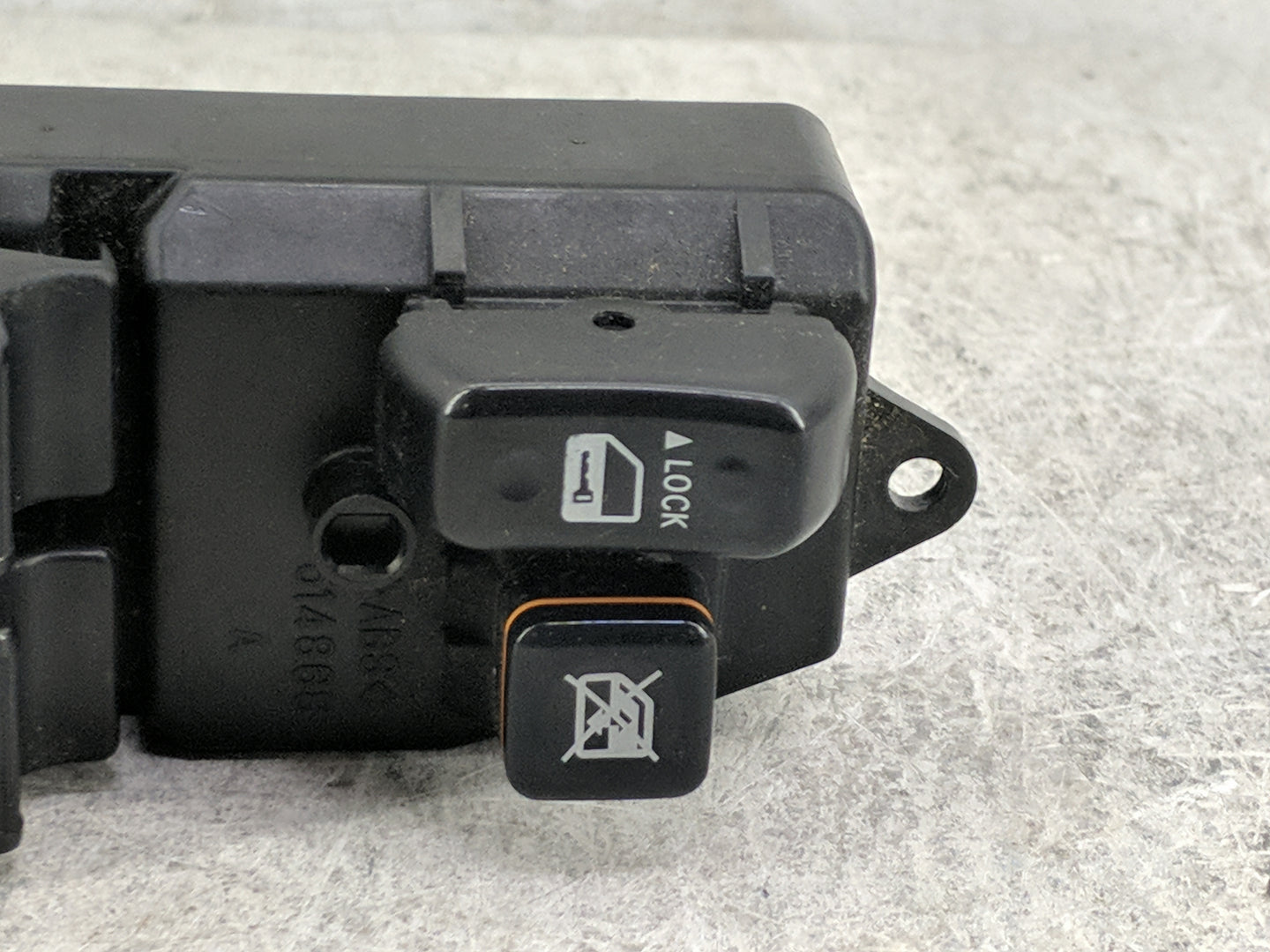2004-2010 Toyota Sienna Master Power Window Switch Replacement Driver Side Left P/N:514803 Fits OEM Used Auto Parts - Oemuse