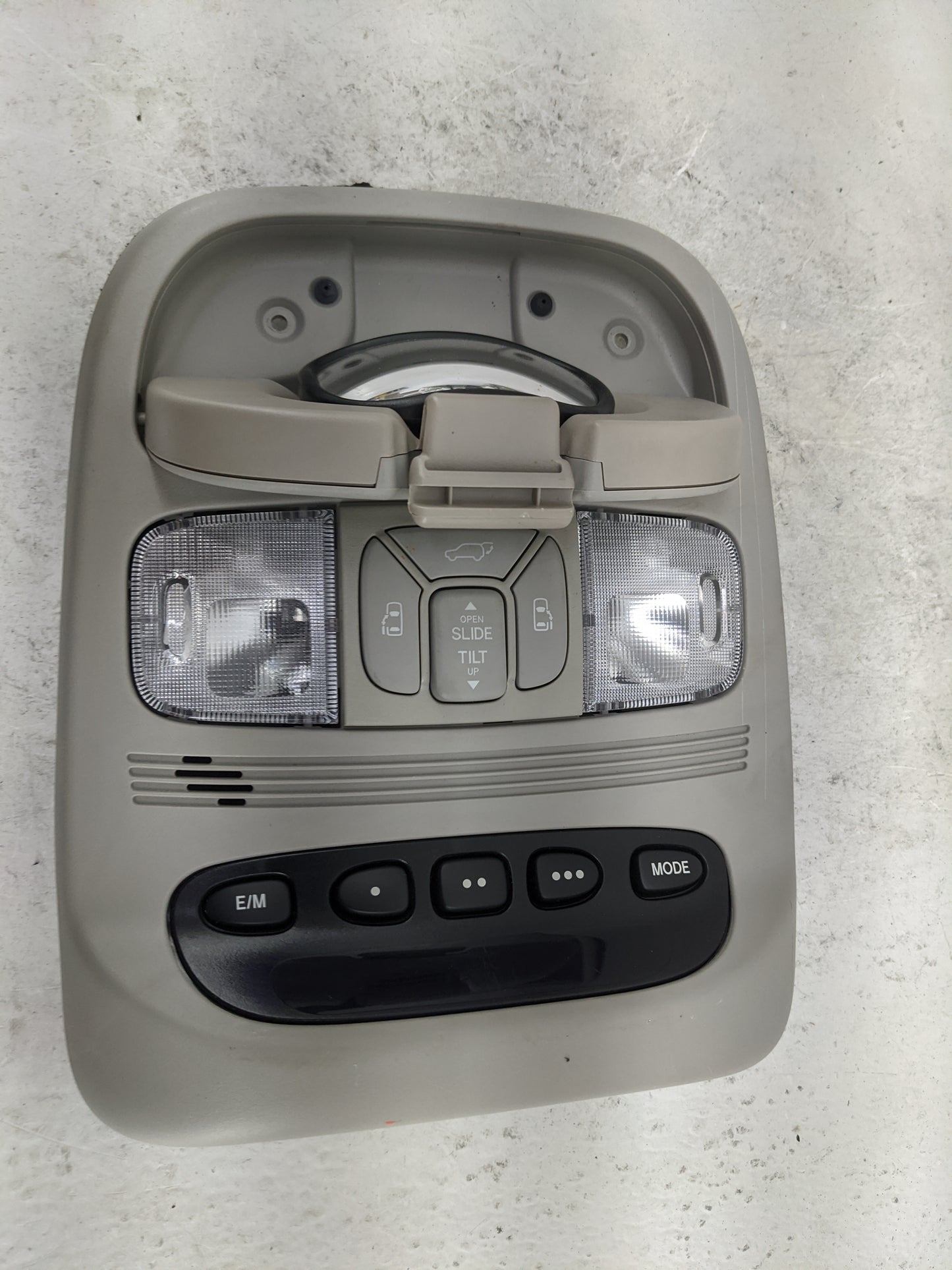2007-2008 Toyota Sienna Overhead Console W/rear Climate Control Gray - Oemusedautoparts1.com