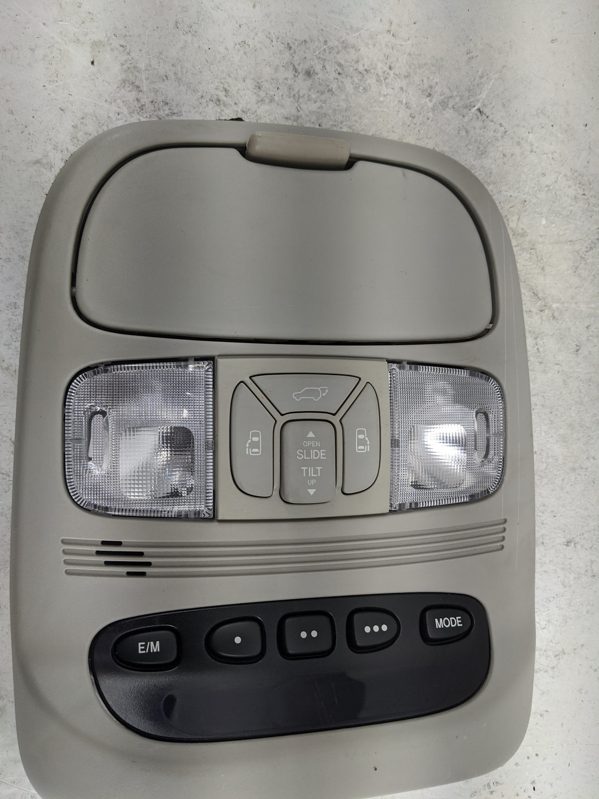 2007-2008 Toyota Sienna Overhead Console W/rear Climate Control Gray - Oemusedautoparts1.com