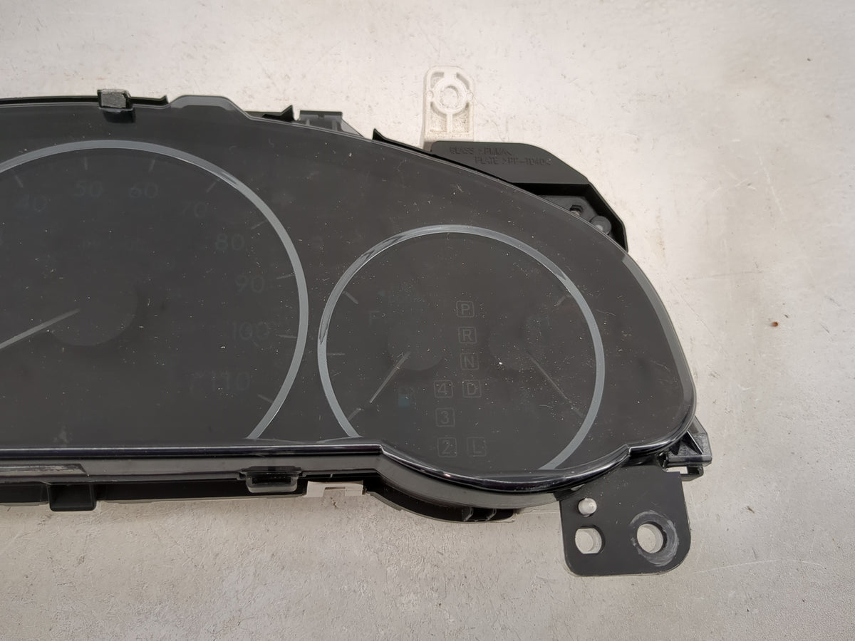 2006 Toyota Sienna Instrument Cluster Speedometer Gauges P/N:83800-08180-00 TN257430-1191 Miles: Fits OEM Used Auto Parts - 