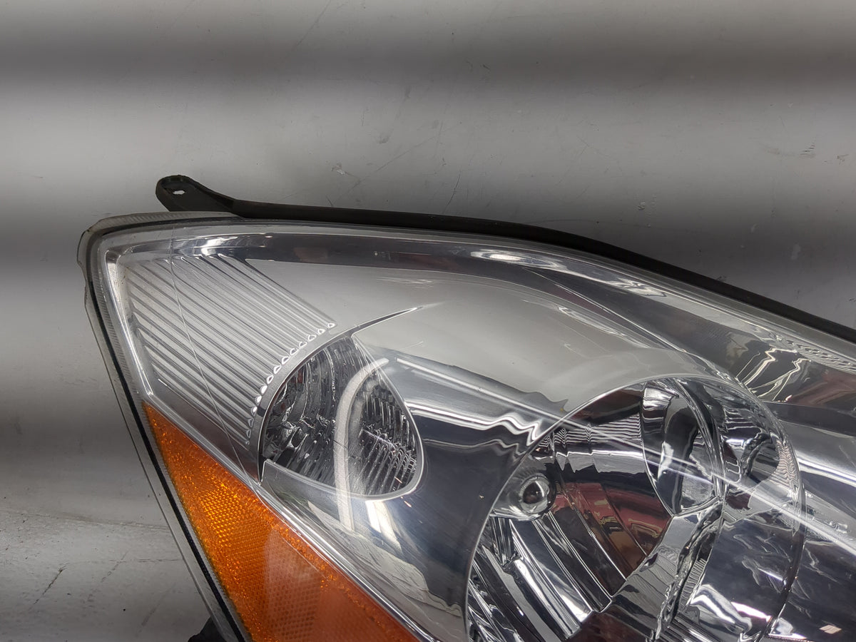 2007 Toyota Sienna Passenger Right Oem Head Light Headlight Lamp - Oemusedautoparts1.com