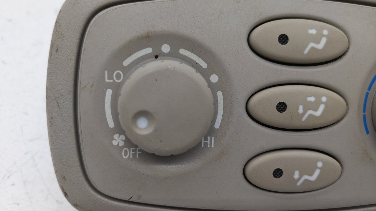 2004-2010 Toyota Sienna Climate Control Module Temperature AC/Heater Replacement P/N:84010-08130 Fits OEM Used Auto Parts - 