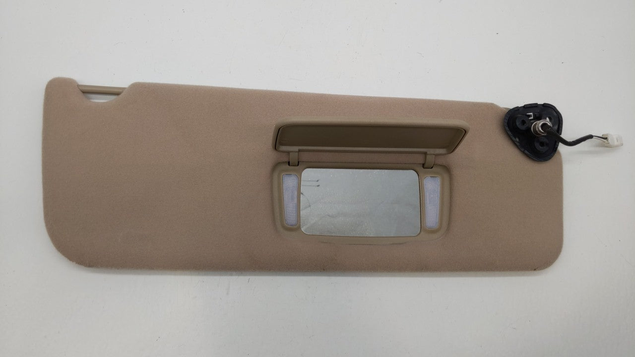 2005-2010 Toyota Sienna Sun Visor Shade Replacement Passenger Right Mirror Fits Fits 2005 2006 2007 2008 2009 2010 OEM Used 
