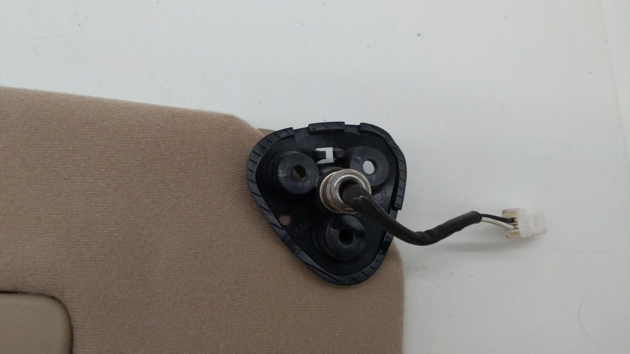 2005-2010 Toyota Sienna Sun Visor Shade Replacement Passenger Right Mirror Fits Fits 2005 2006 2007 2008 2009 2010 OEM Used 