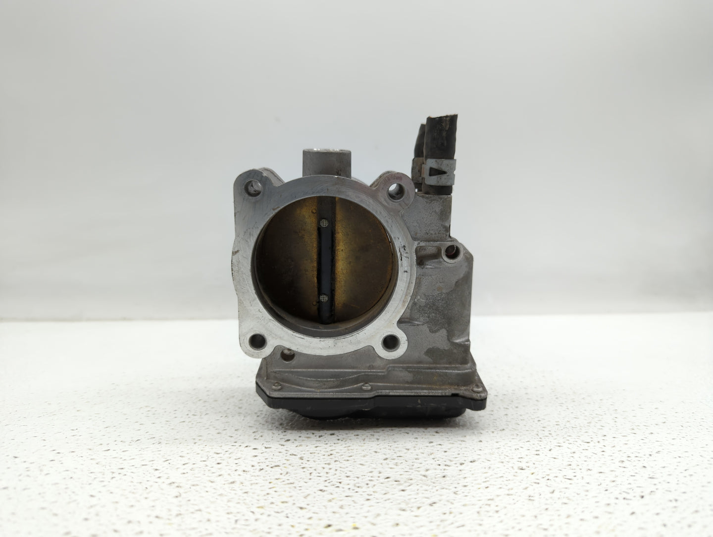 2007-2016 Toyota Sienna Throttle Body P/N:22030-0P050 22030-31030 Fits OEM Used Auto Parts - Oemusedautoparts1.com