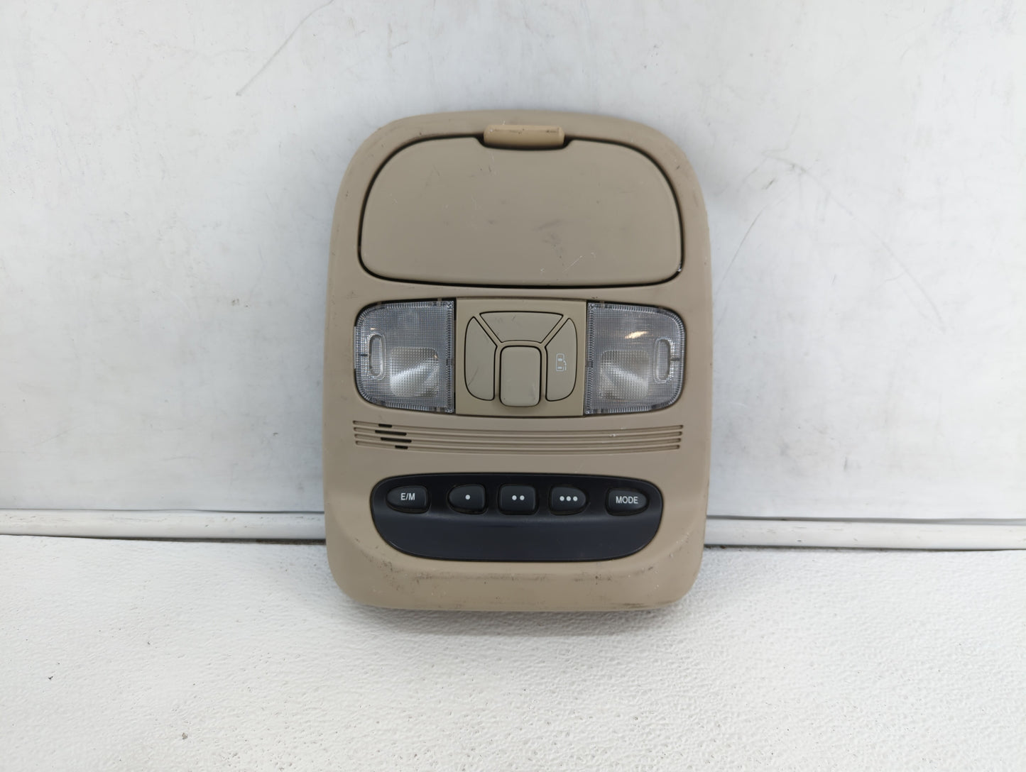 2007-2010 Toyota Sienna Overhead Roof Console Interior Dome Light - Oemusedautoparts1.com
