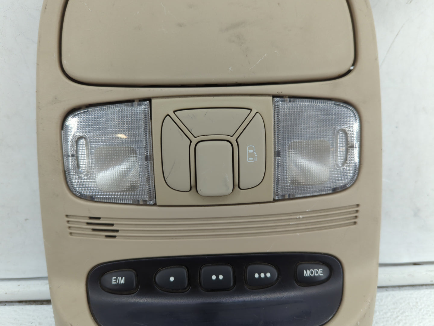 2007-2010 Toyota Sienna Overhead Roof Console Interior Dome Light - Oemusedautoparts1.com