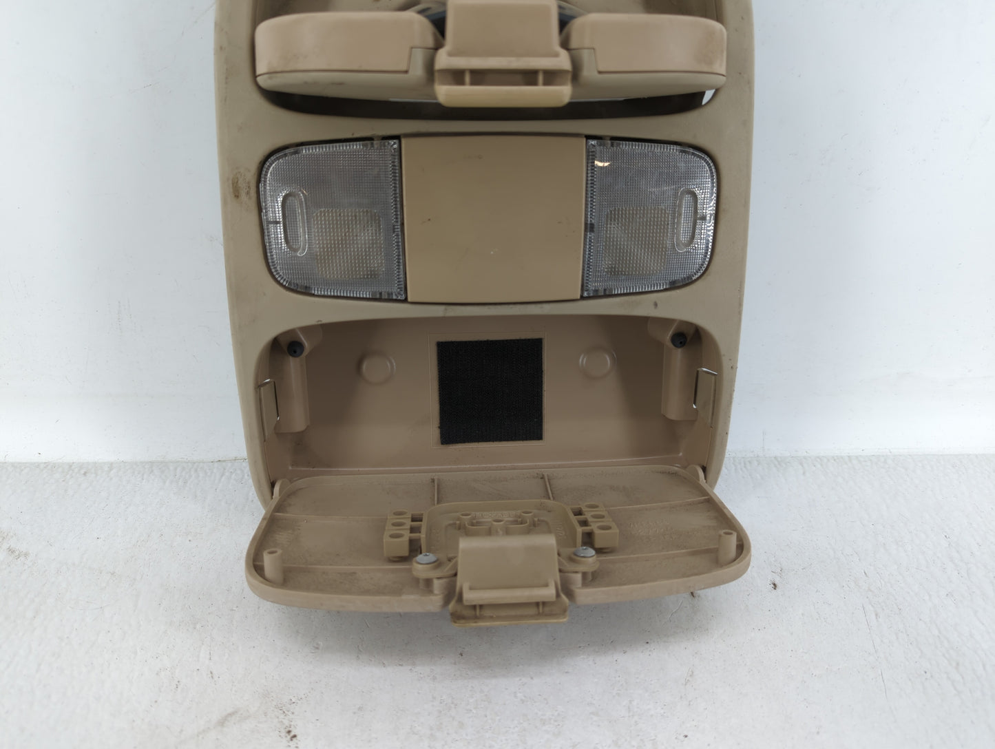 2007 Toyota Sienna Overhead Roof Console - Oemusedautoparts1.com