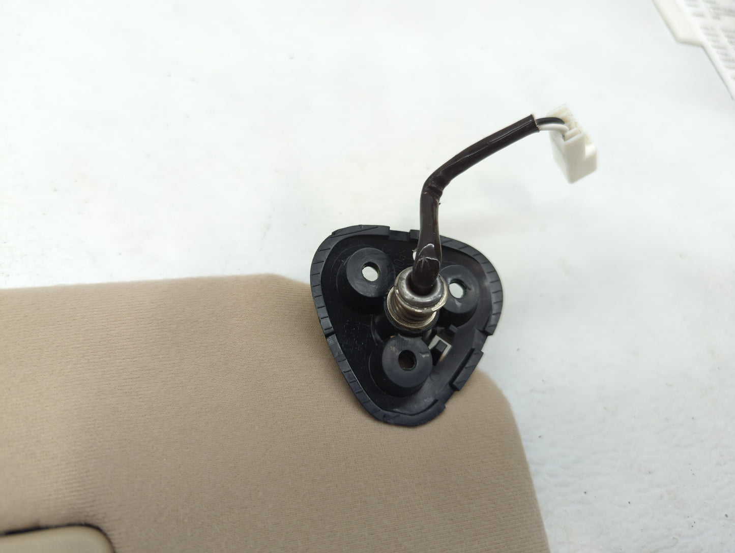 2005-2010 Toyota Sienna Sun Visor Shade Replacement Passenger Right Mirror Fits Fits 2005 2006 2007 2008 2009 2010 OEM Used 