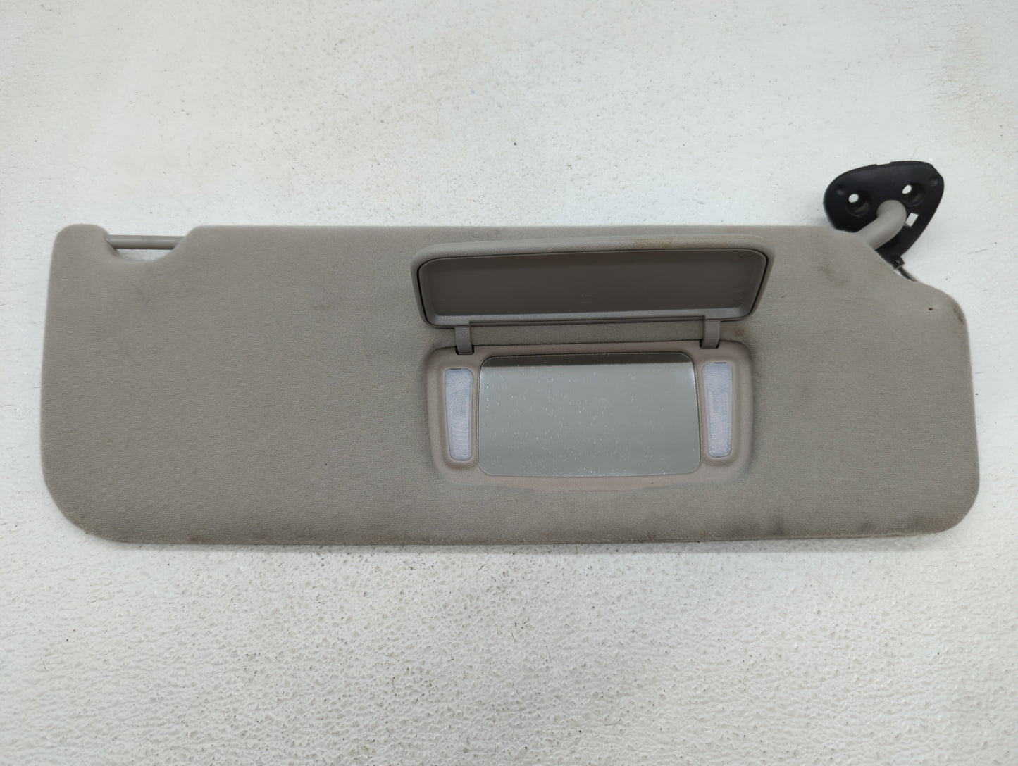 2005-2010 Toyota Sienna Sun Visor Shade Replacement Passenger Right Mirror Fits Fits 2005 2006 2007 2008 2009 2010 OEM Used 