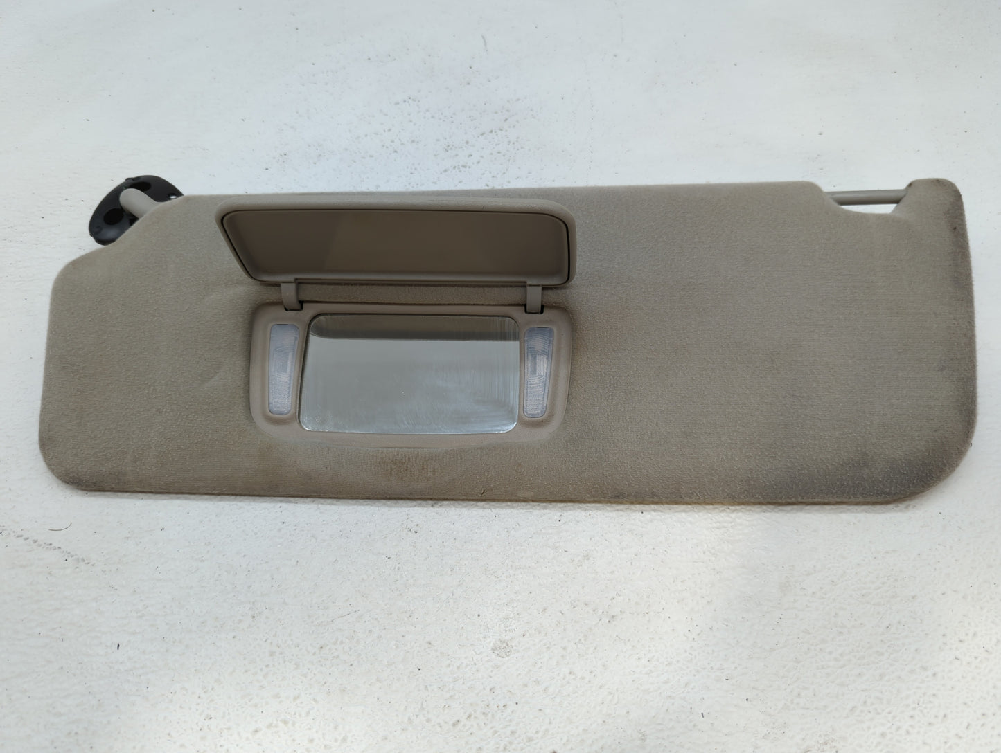 2005-2010 Toyota Sienna Sun Visor Shade Replacement Passenger Right Mirror Fits Fits 2005 2006 2007 2008 2009 2010 OEM Used 