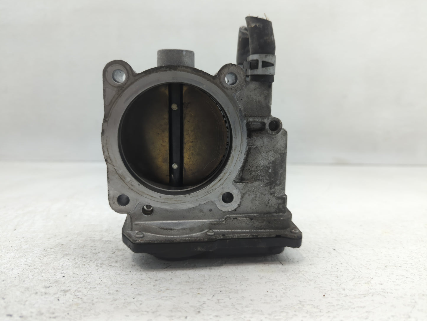 2007-2016 Toyota Sienna Throttle Body P/N:22030-0P050 Fits OEM Used Auto Parts - Oemusedautoparts1.com