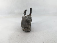 2007-2016 Toyota Sienna Throttle Body P/N:22030-0P050 Fits OEM Used Auto Parts - Oemusedautoparts1.com