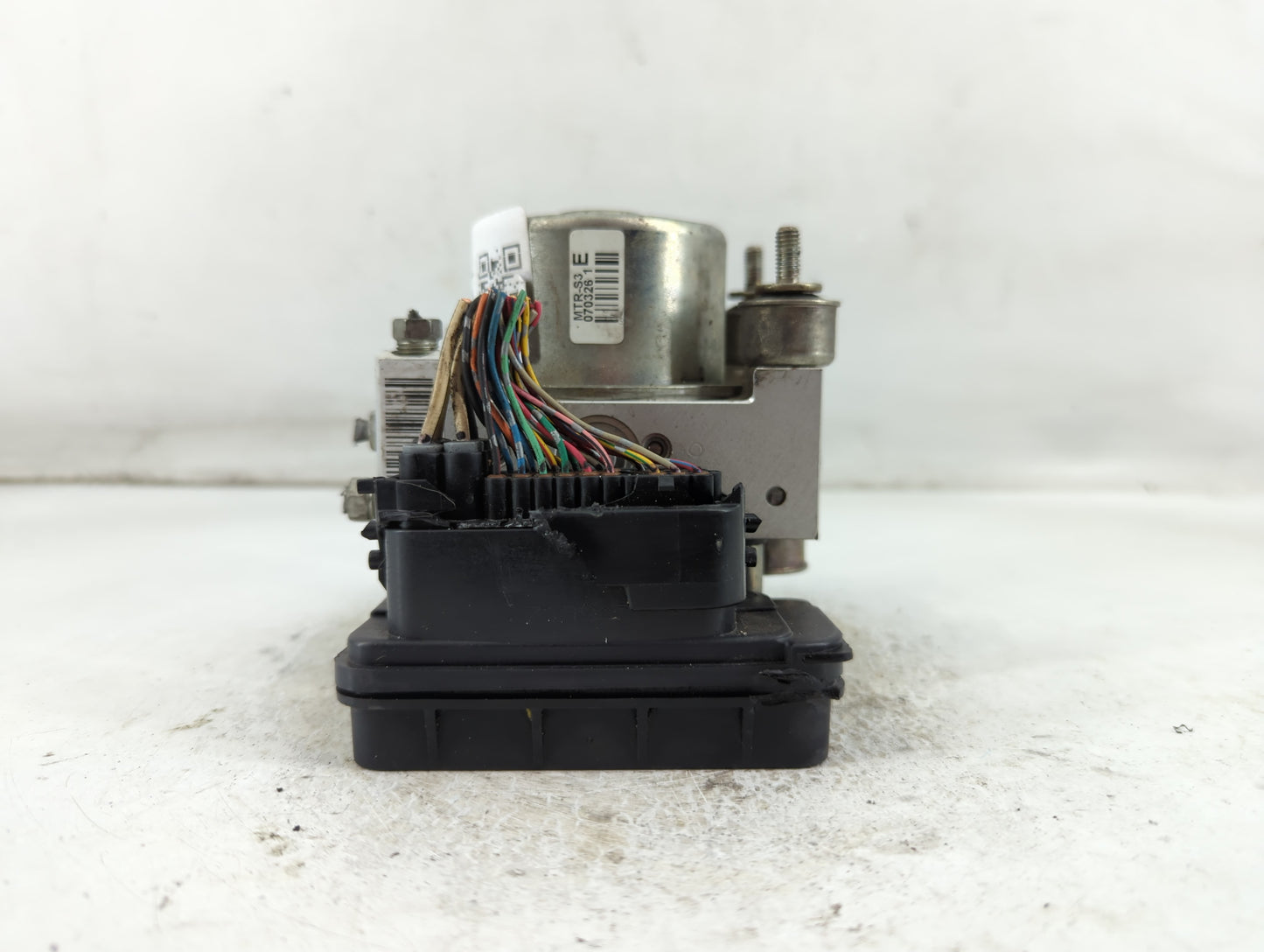 2004-2008 Toyota Sienna ABS Pump Control Module Replacement P/N:120618E MTR-S3 Fits Fits 2004 2005 2006 2007 2008 OEM Used A
